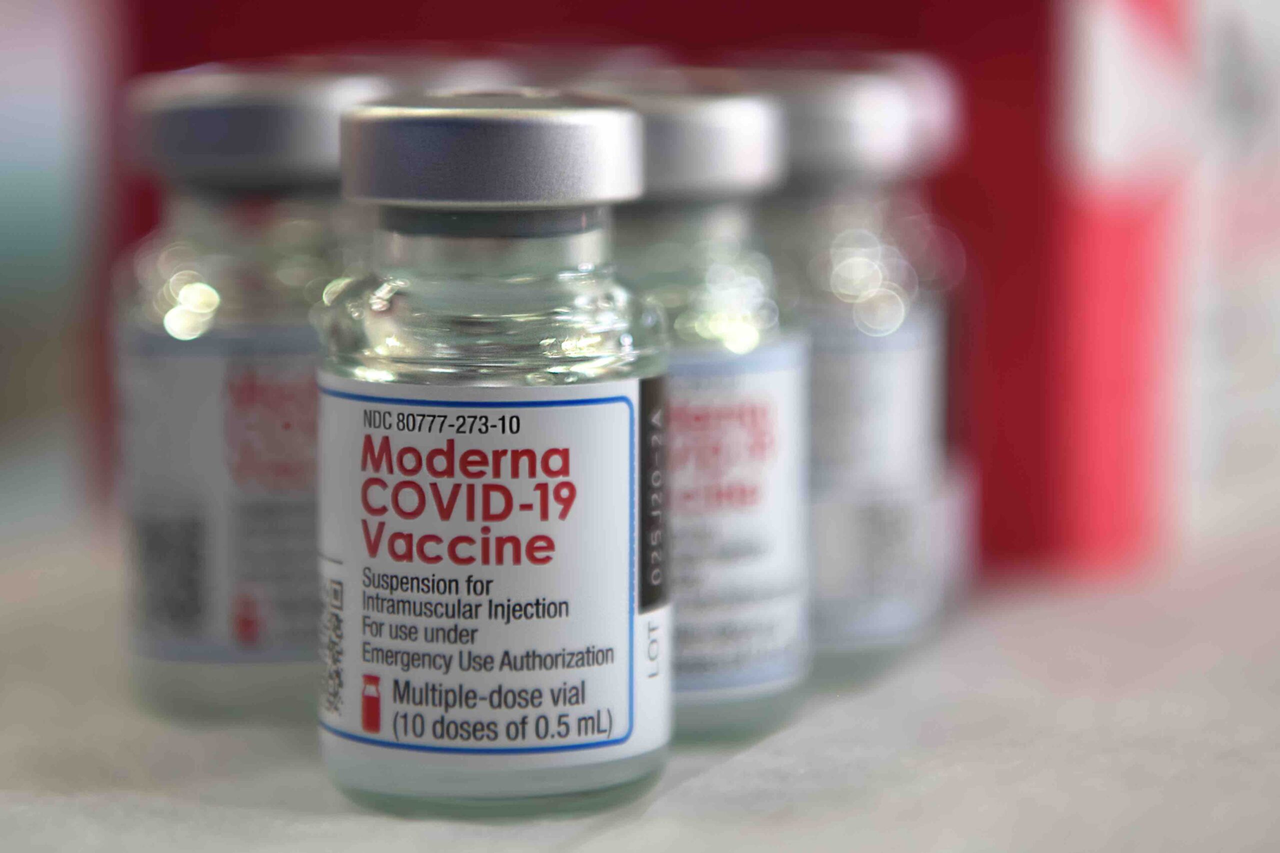 Moderna COVID-19 Vaccination（圖翻攝自維基百科）