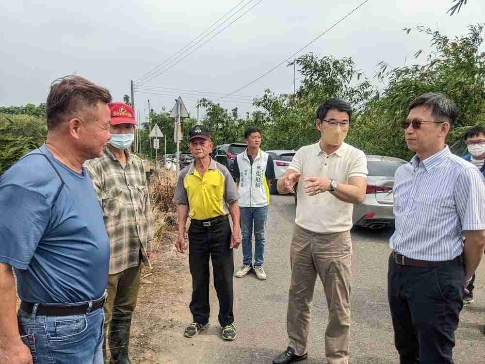 未雨綢繆 劉建國會勘古坑山區 爭取改善排水設施